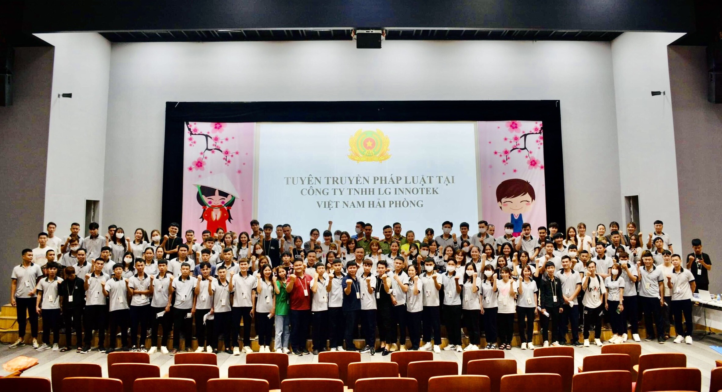 Phòng An ninh kinh tế: Tuyên truyền pháp luật cho 159 thực tập sinh tại Công ty TNHH LG Innotek Việt Nam Hải Phòng